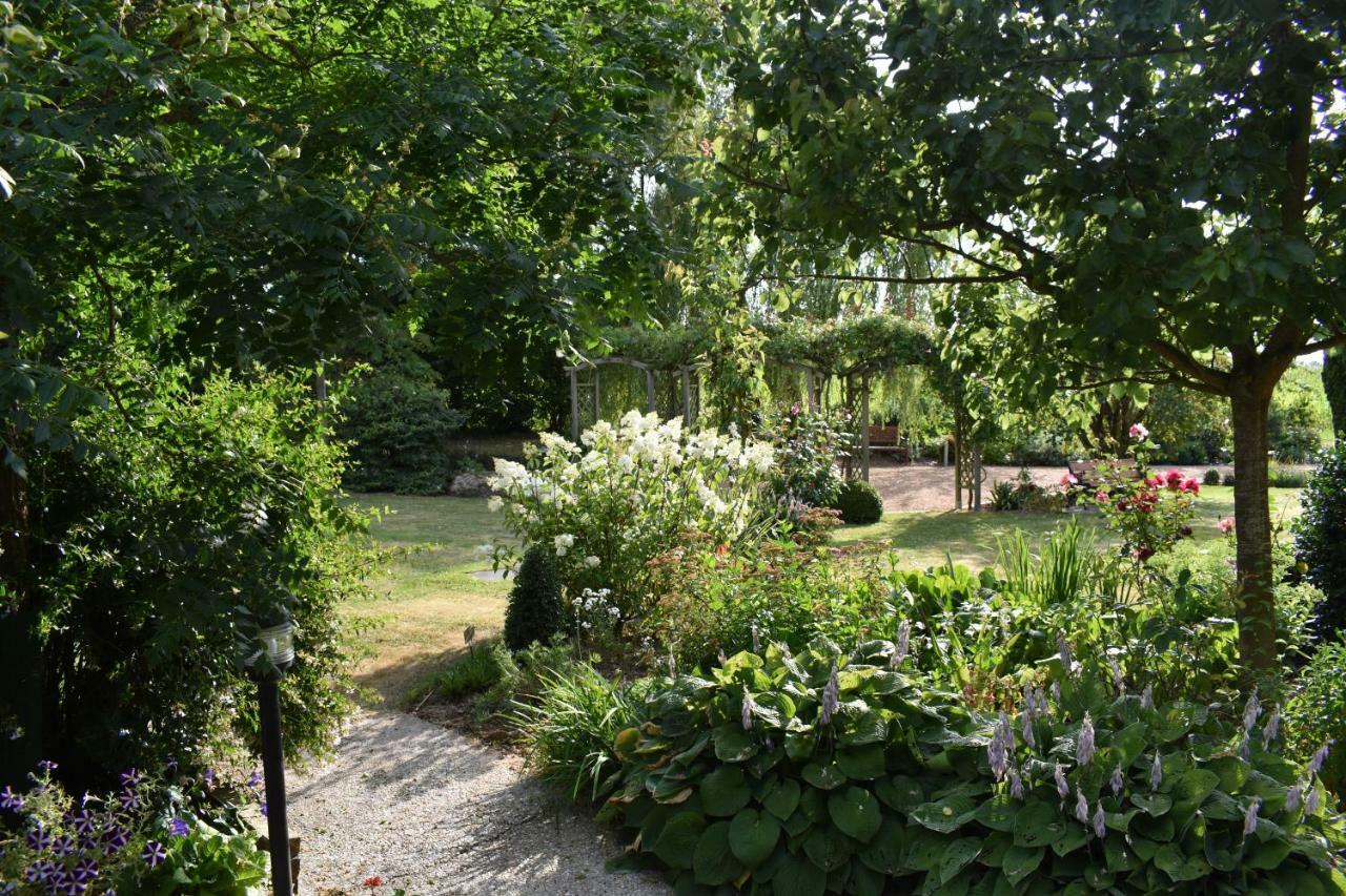 Clos Martin Villamee ภายนอก รูปภาพ
